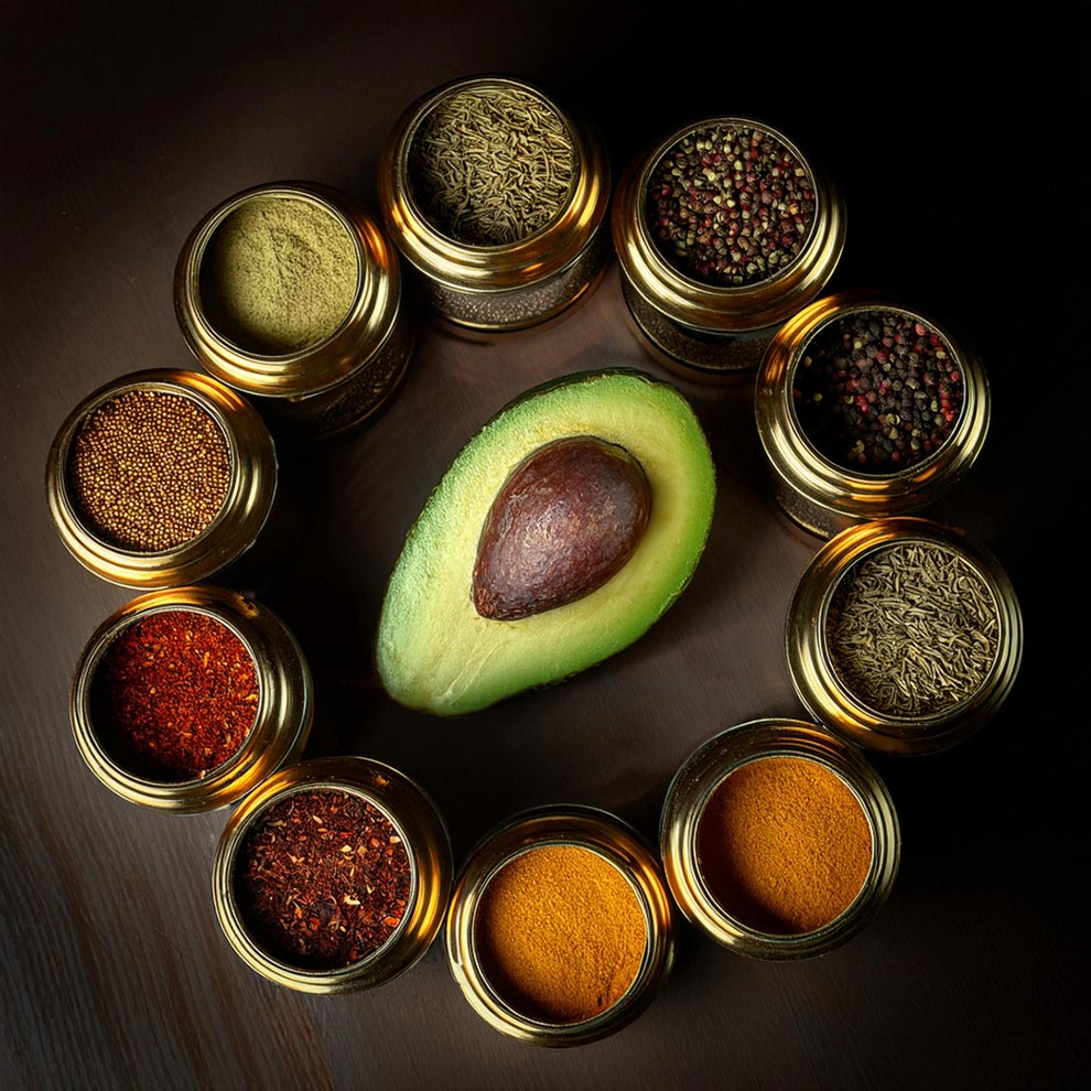 avo-surrounded-spices